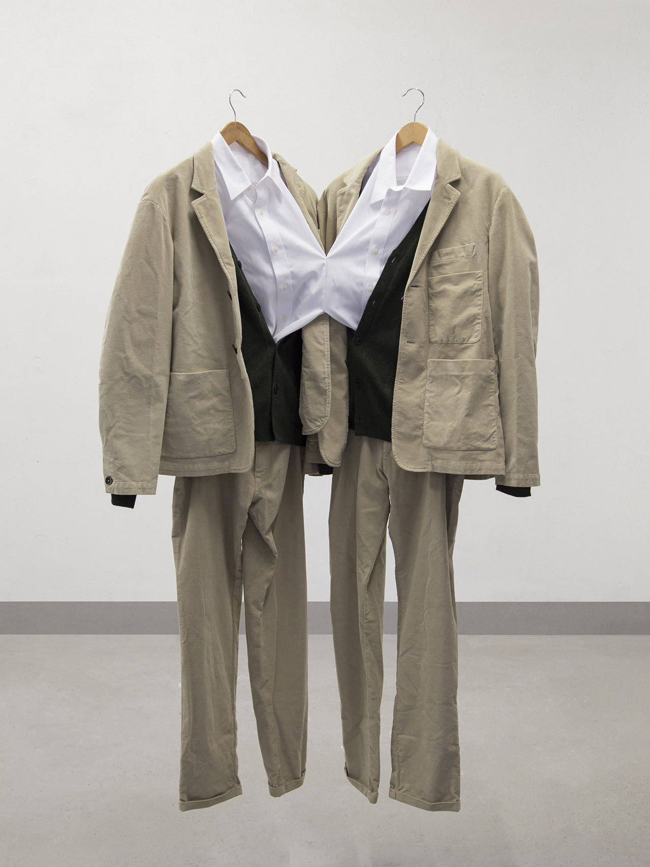 Michael and Chiyan Ho, Death Won't Do Us Apart, 2018, two suites, one joint shirt, dimension variable